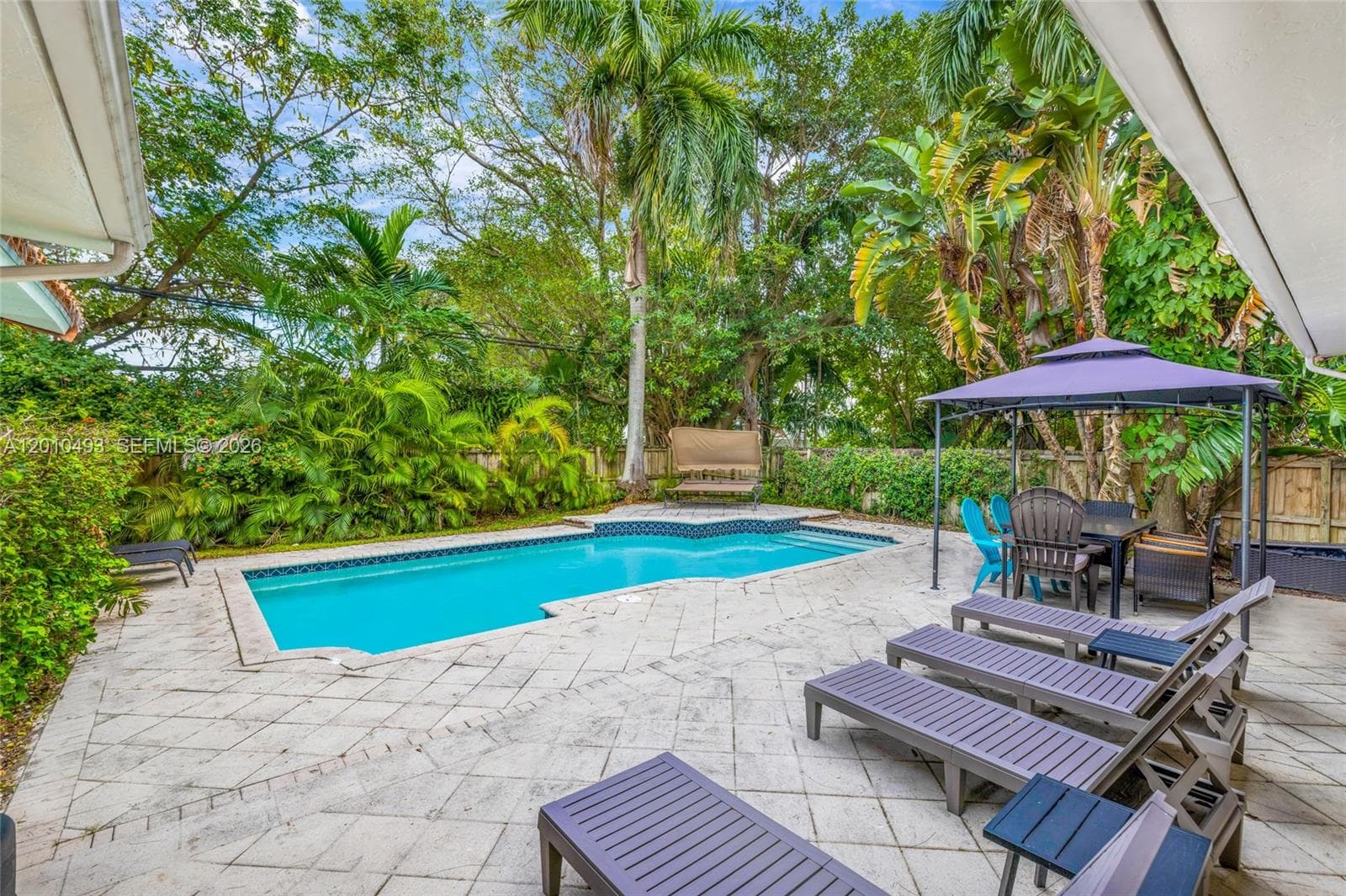 7711 Coquina Dr photo 42