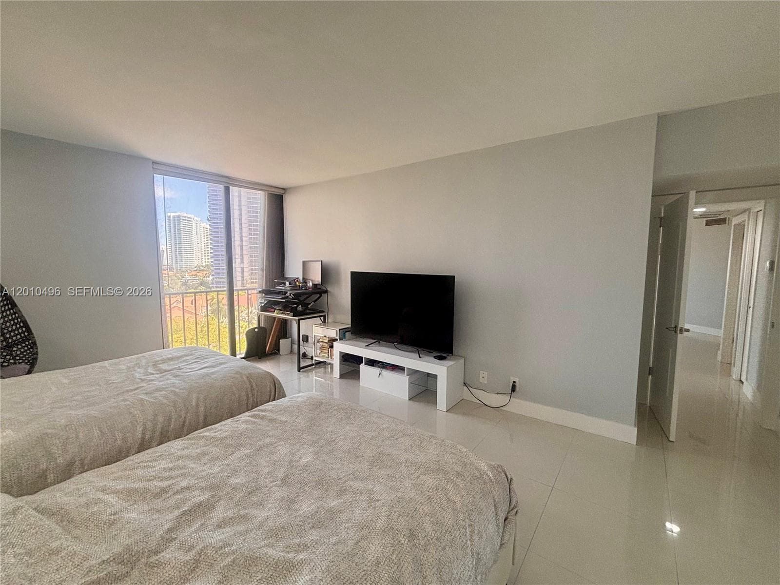 TURNBERRY TOWERS CONDO · #7B in Aventura - Photo 10