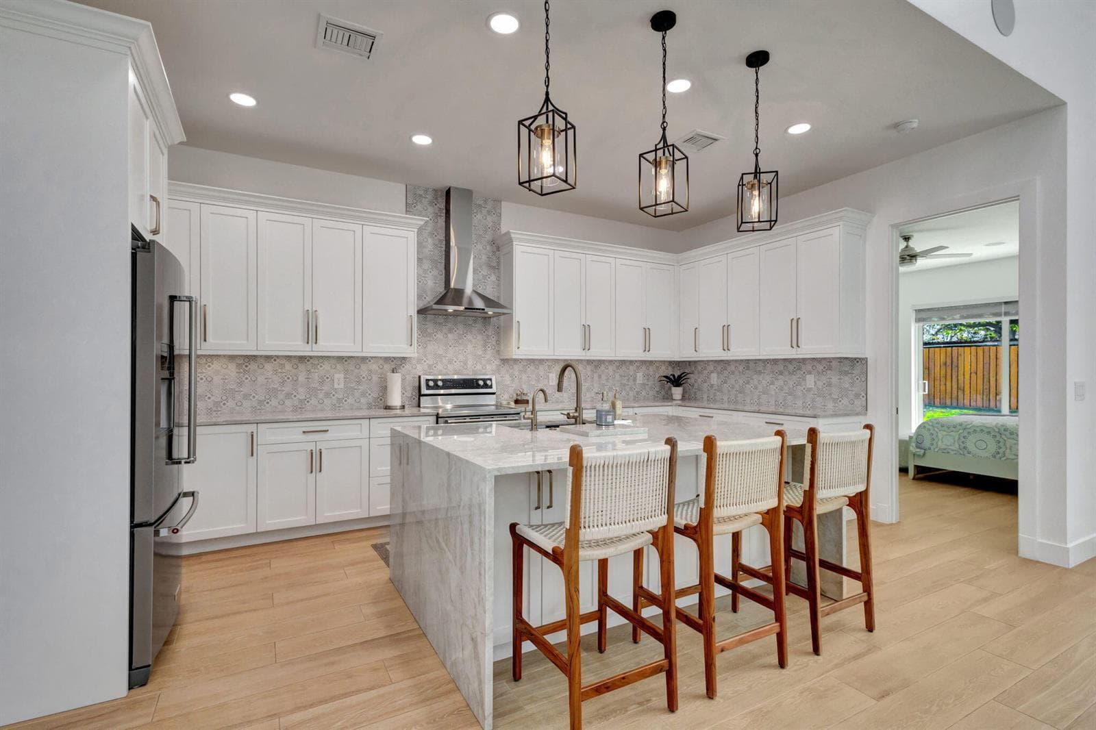 32-web-or-mls-5D1A9061