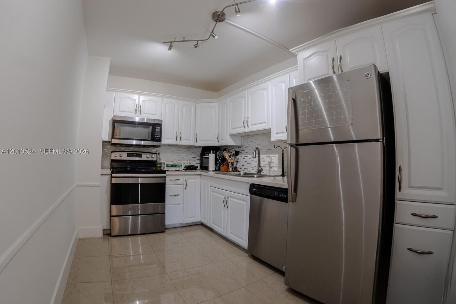 Bonavida Condo · #504 in Aventura - Photo 8
