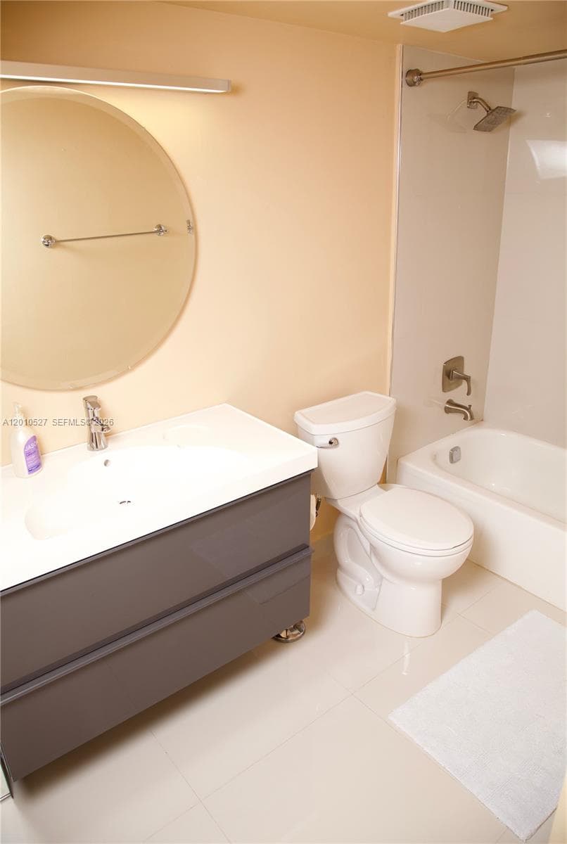 WINSTON TOWERS 600 CONDO · #1107 in Sunny Isles Beach - Photo 9