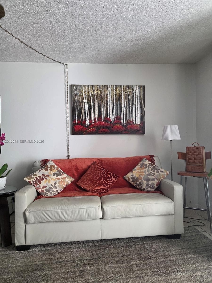 IMPERIAL TOWERS CONDO · #325 in Hallandale Beach - Photo 10