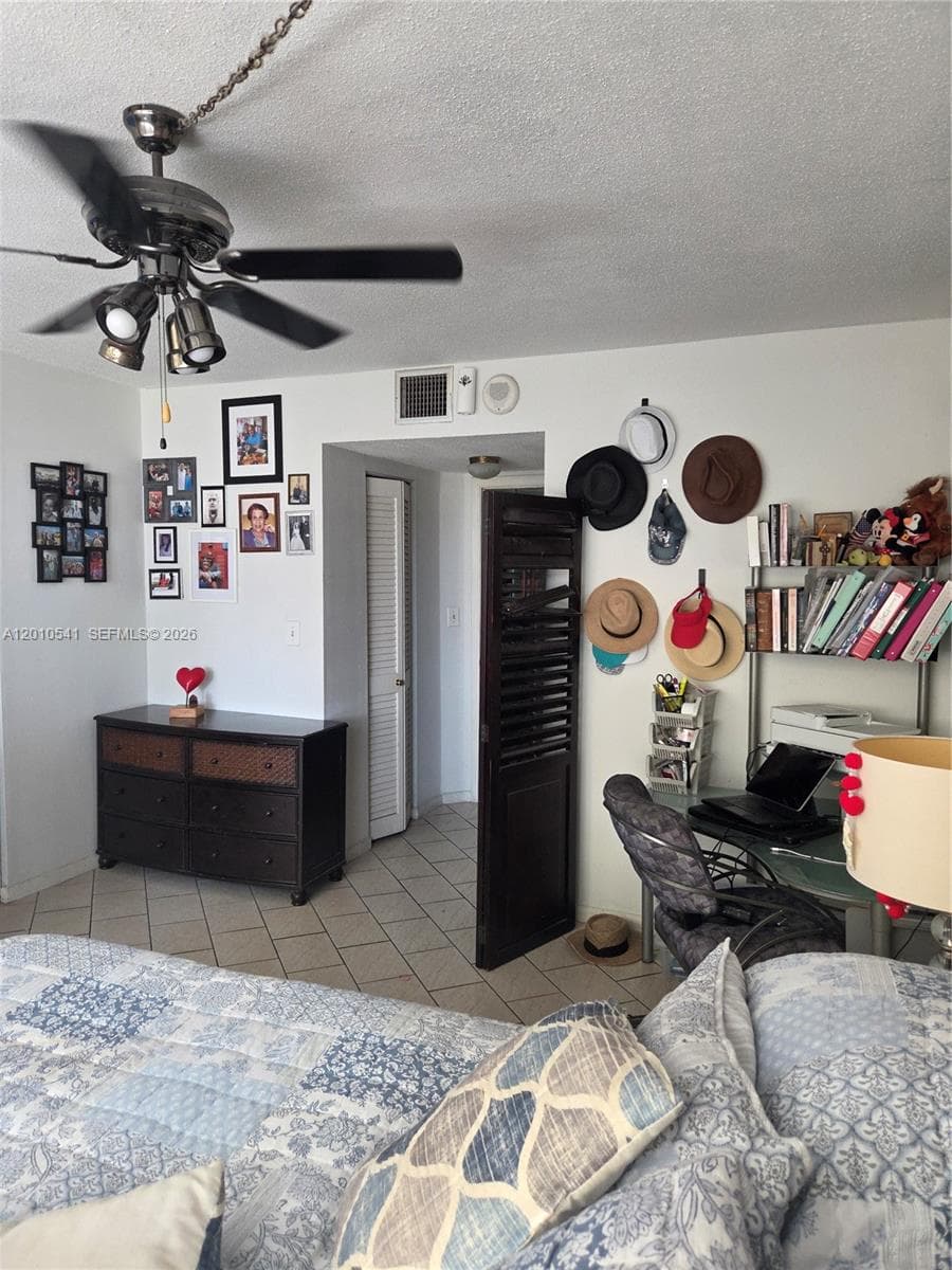 IMPERIAL TOWERS CONDO · #325 in Hallandale Beach - Photo 18