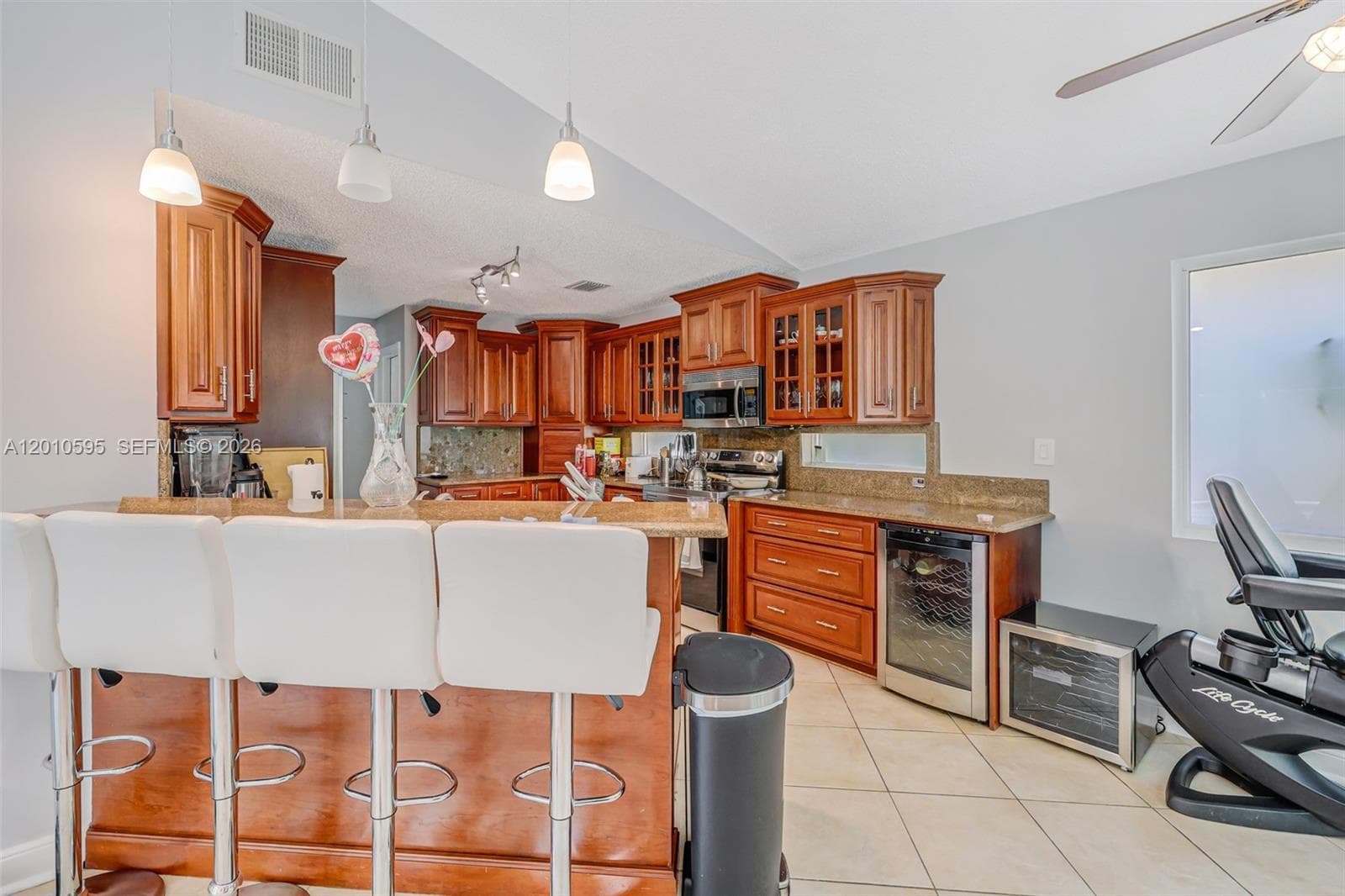 1065 Weeping Willow Way photo 15
