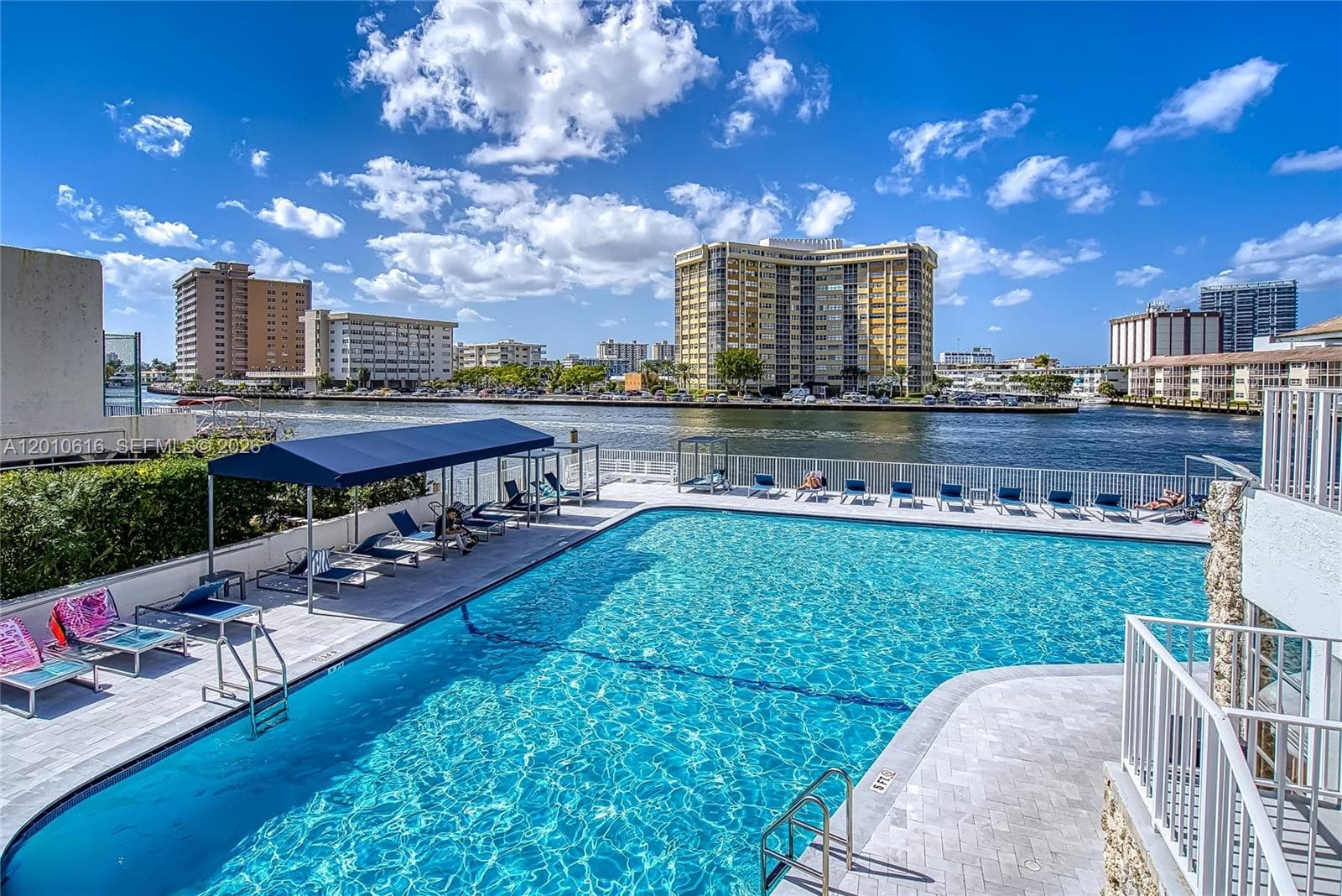 PLAZA TOWERS SOUTH · #1402 in Hallandale Beach - Photo 45