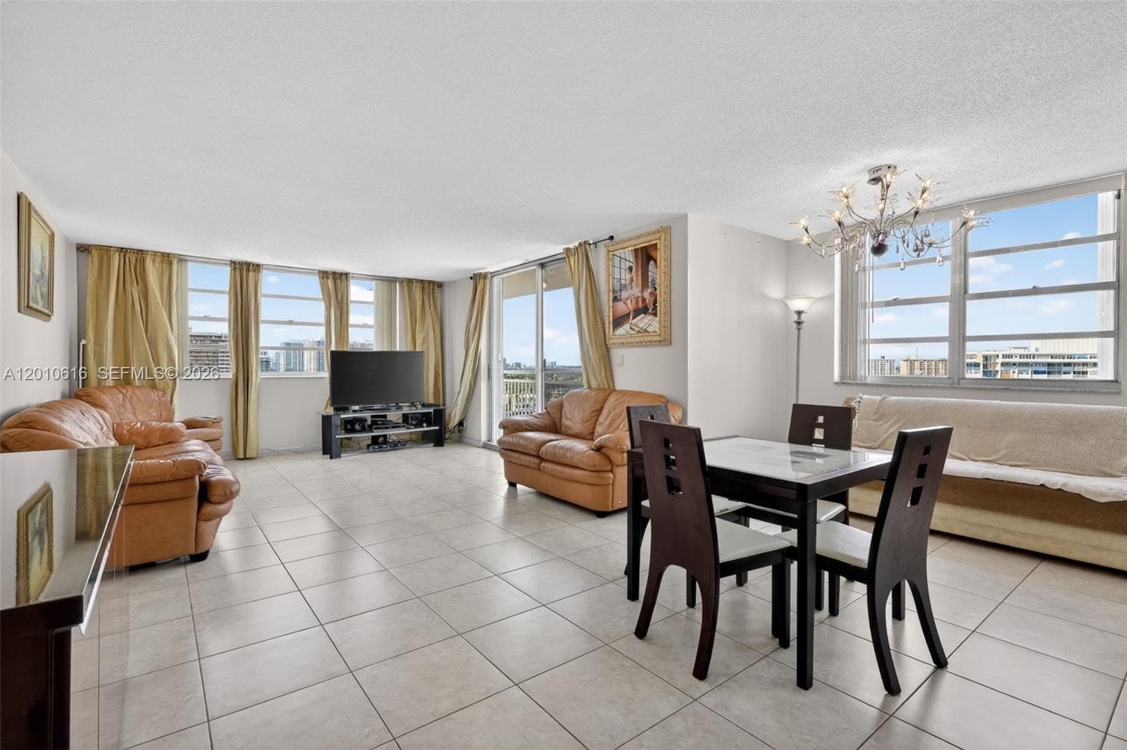PLAZA TOWERS SOUTH · #1402 in Hallandale Beach - Photo 4