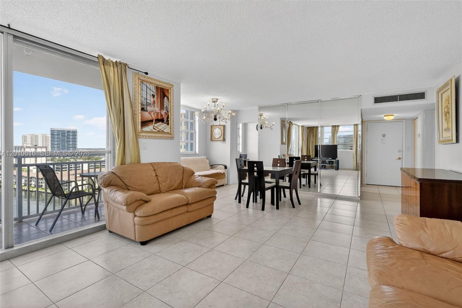 PLAZA TOWERS SOUTH · #1402 in Hallandale Beach - Photo 8