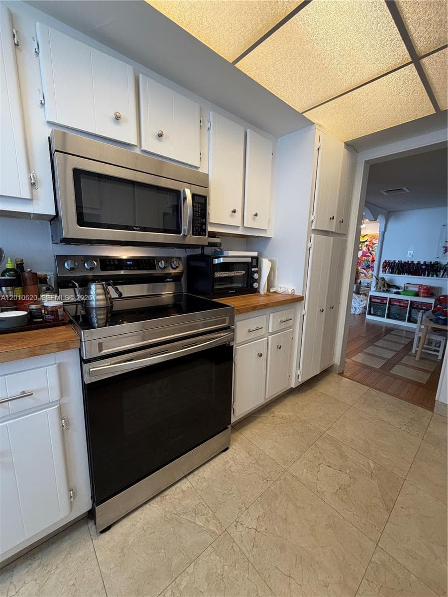 DEL PRADO PLAZA · #601 in Aventura - Photo 13