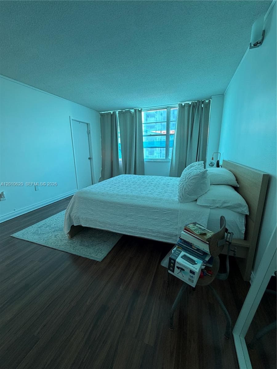 DEL PRADO PLAZA · #601 in Aventura - Photo 24
