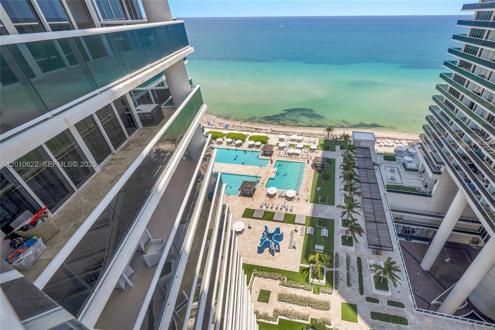 BEACH CLUB THREE CONDO · #2205 in Hallandale Beach - Photo 32