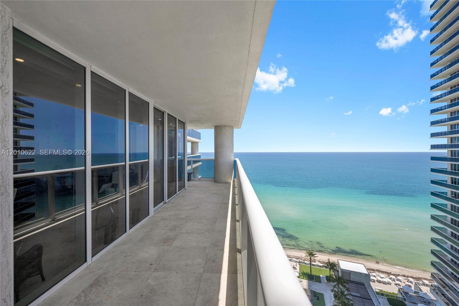 BEACH CLUB THREE CONDO · #2205 in Hallandale Beach - Photo 31