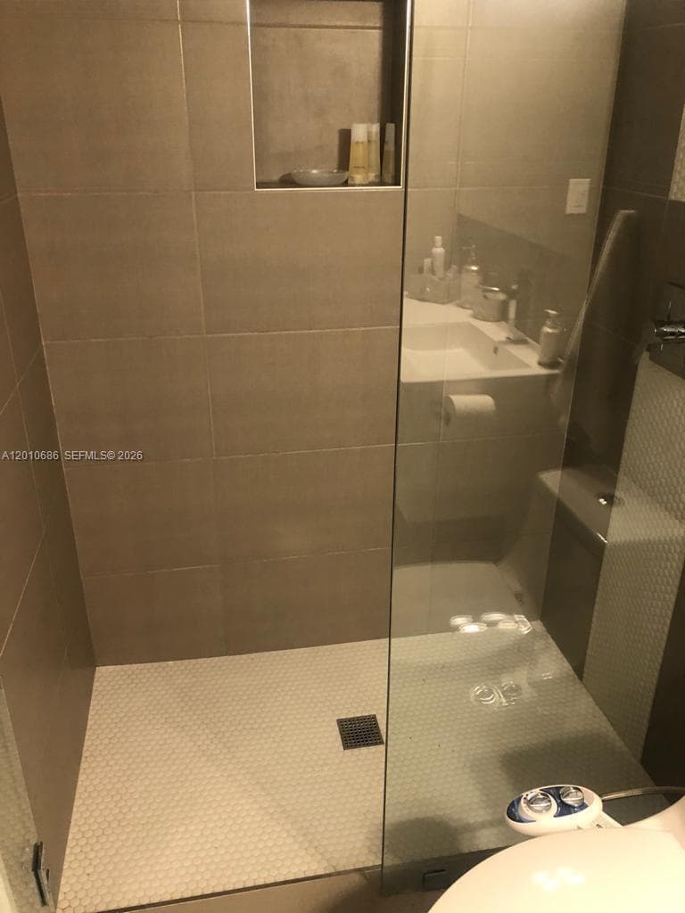 PARKER PLAZA ESTATES COND · #1706 in Hallandale Beach - Photo 41