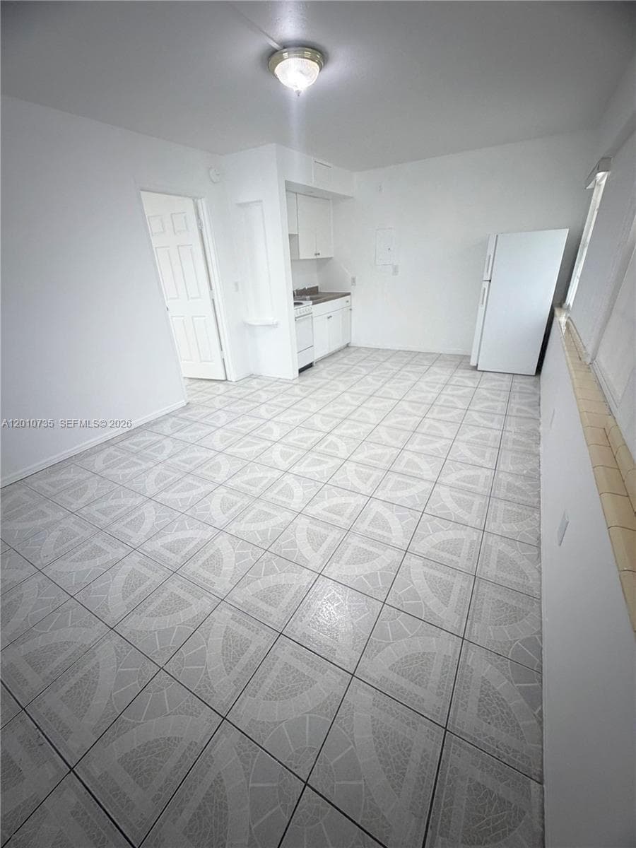 MILLERDALE · #2 in Miami - Photo 4