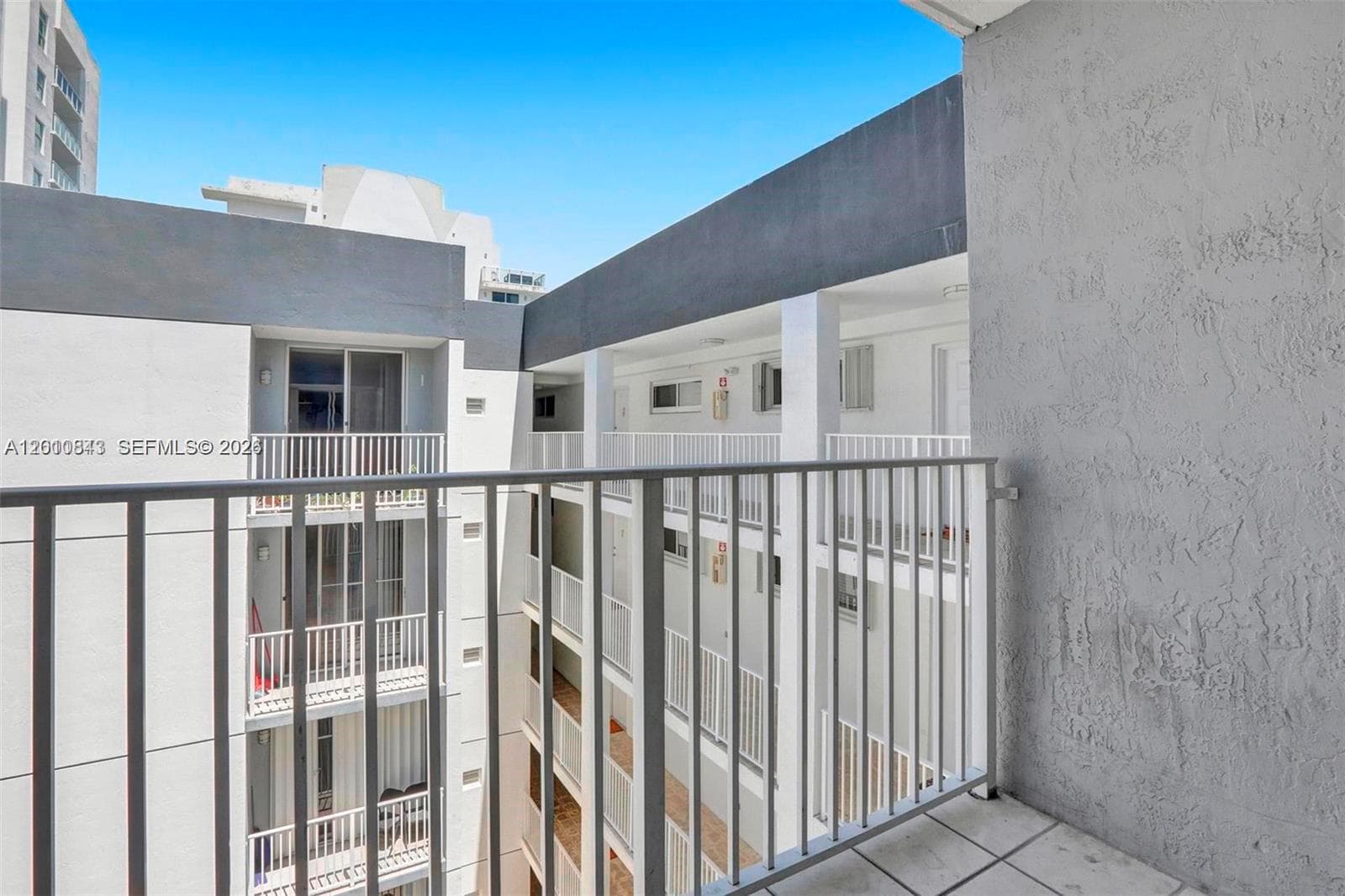 BRICKELL VIEW CONDO · #601 in Miami - Photo 16