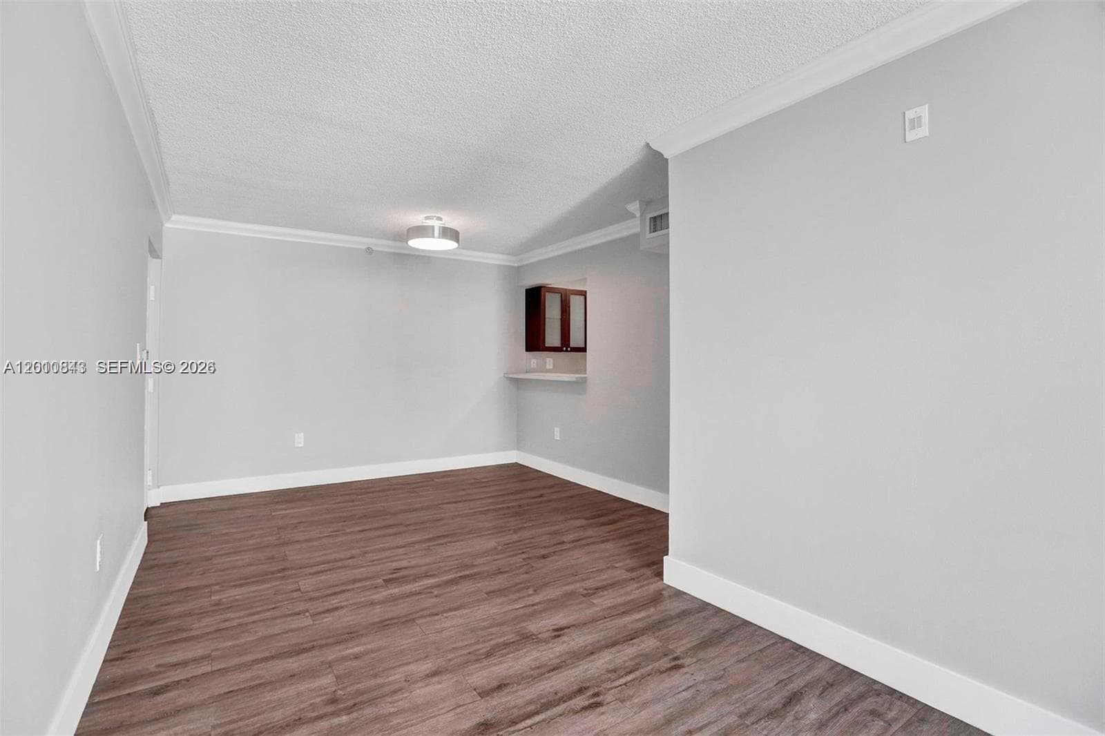 BRICKELL VIEW CONDO · #601 in Miami - Photo 7