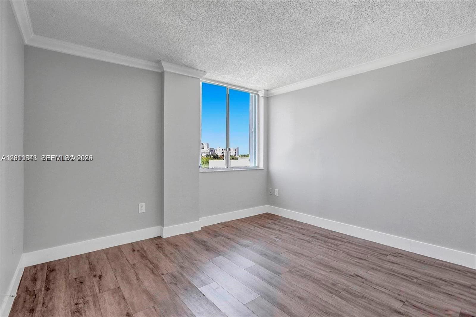 BRICKELL VIEW CONDO · #601 in Miami - Photo 10