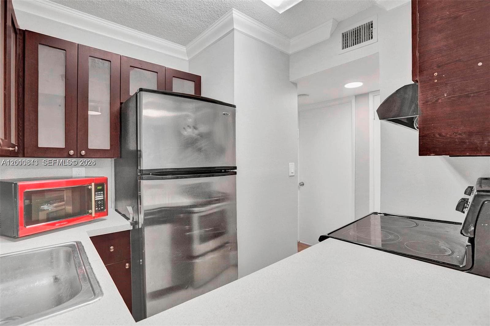 BRICKELL VIEW CONDO · #601 in Miami - Photo 4