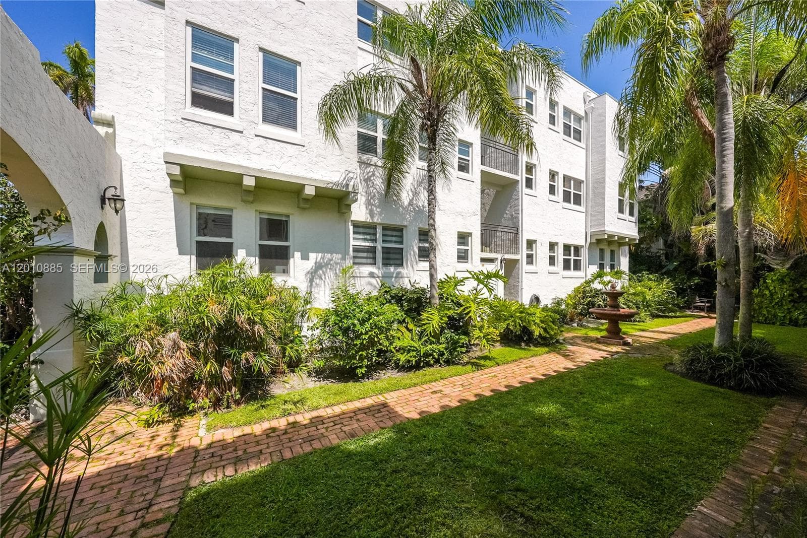 Ewing Condo · #1 in Miami Beach - Photo 25