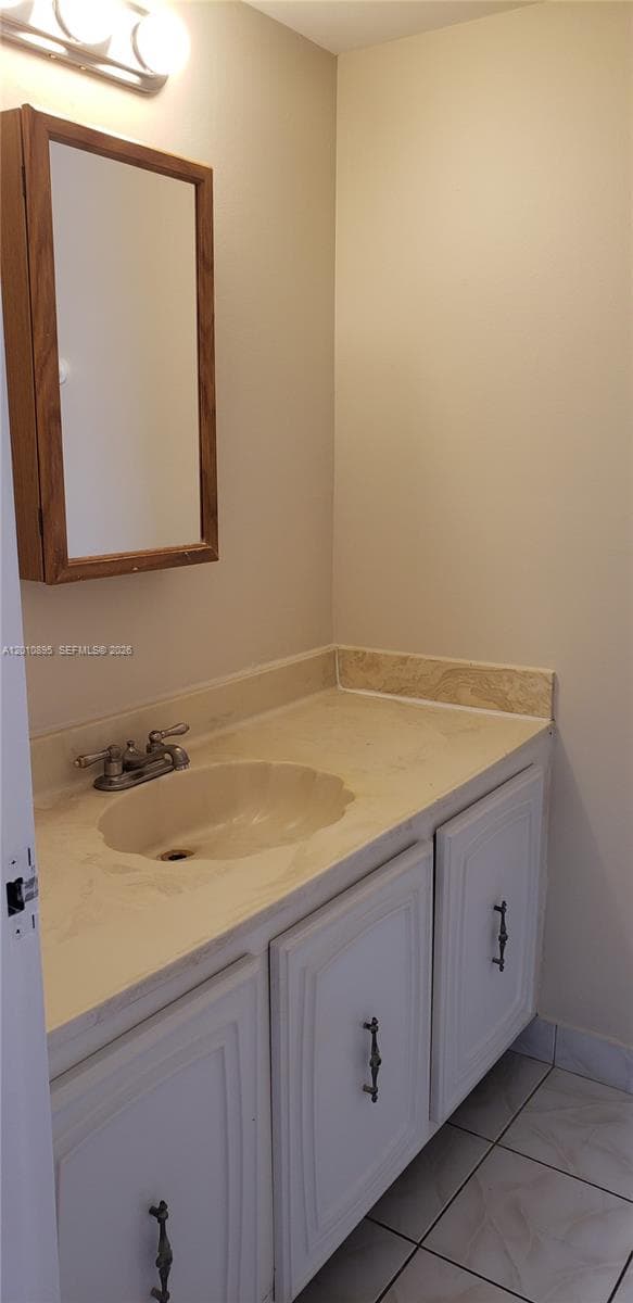 DESOTO PARK CONDO · #502 in Hallandale Beach - Photo 11