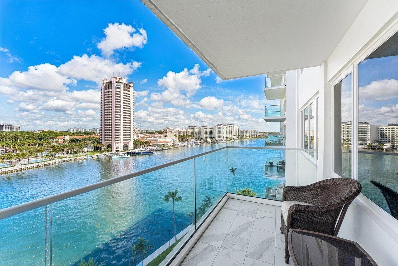 039-701EastCaminoReal-9G-BocaRaton-FL-33