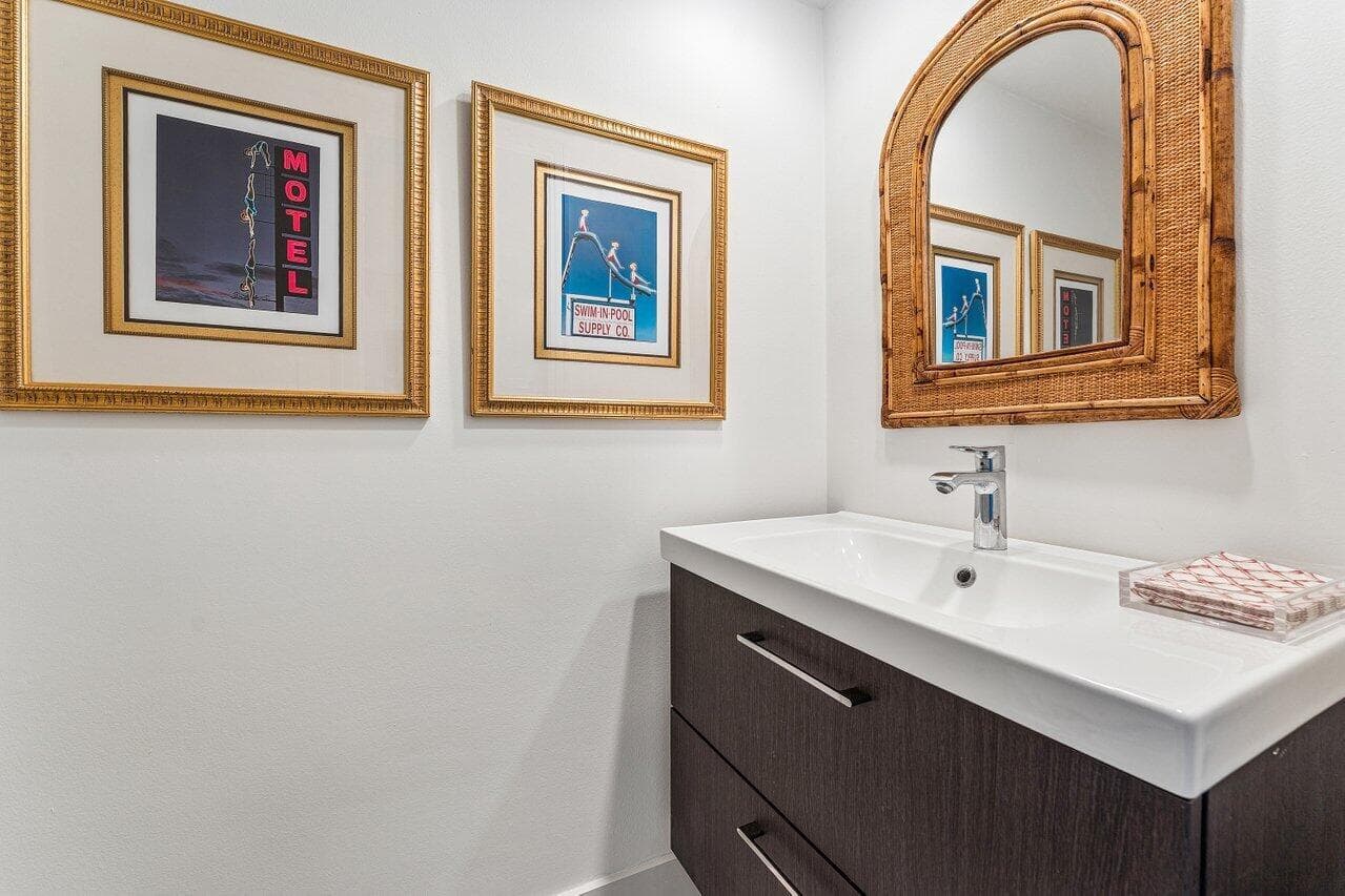024-701EastCaminoReal-9G-BocaRaton-FL-33