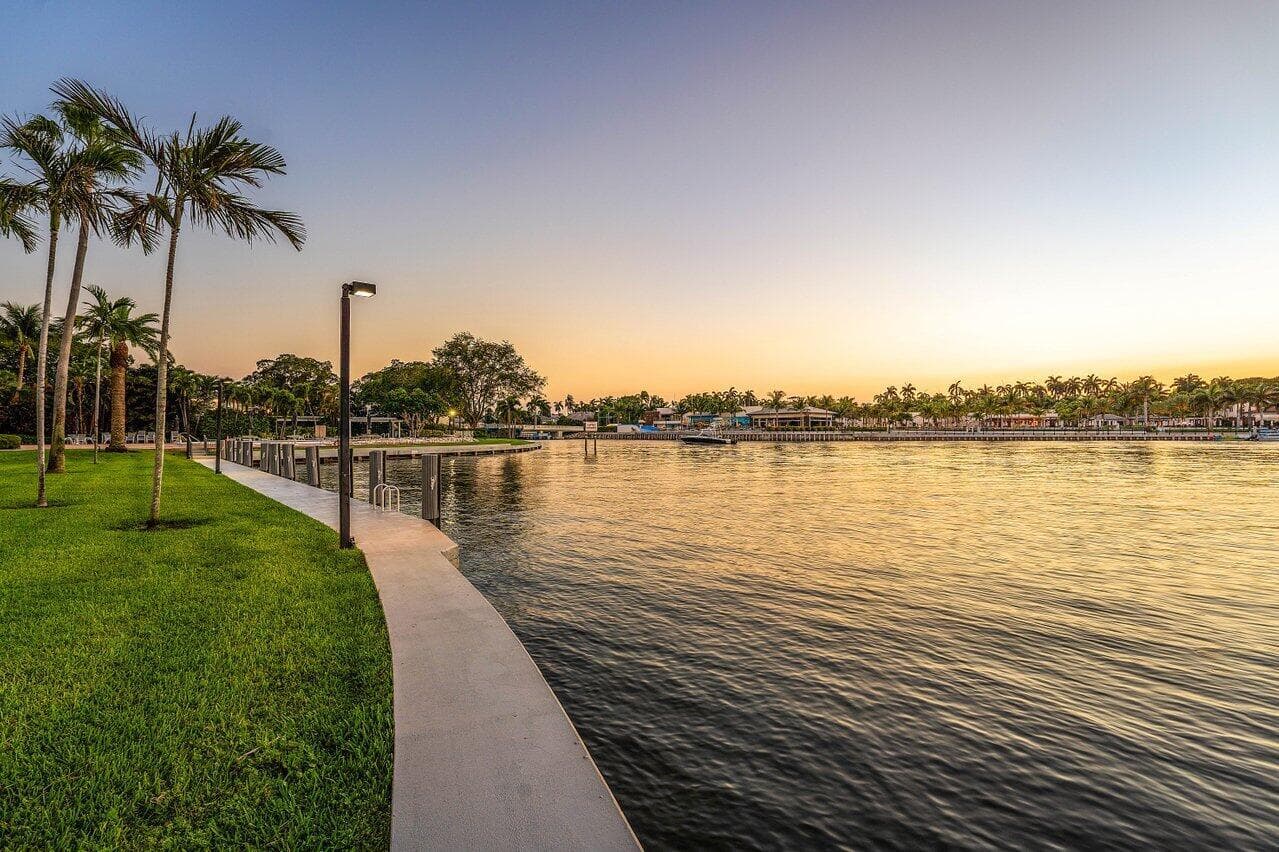 072-701EastCaminoReal-9G-BocaRaton-FL-33