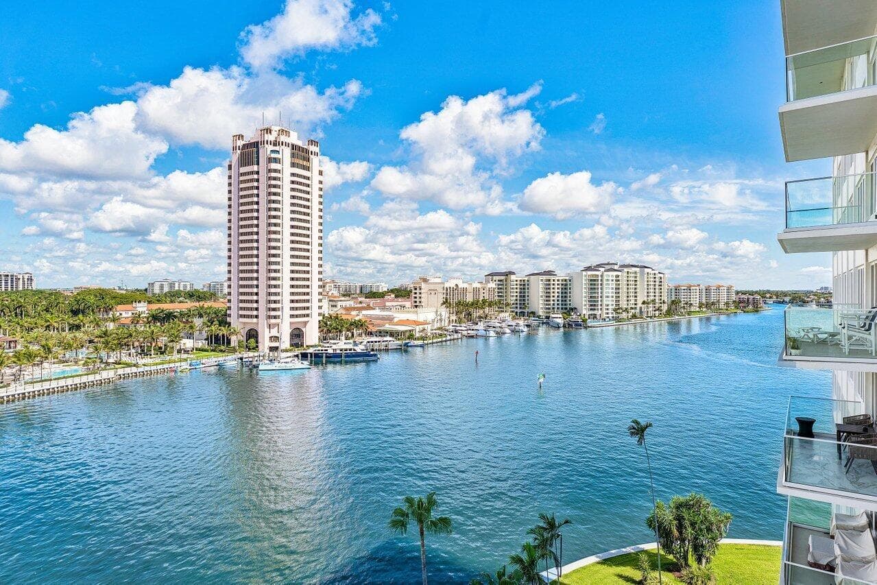 038-701EastCaminoReal-9G-BocaRaton-FL-33