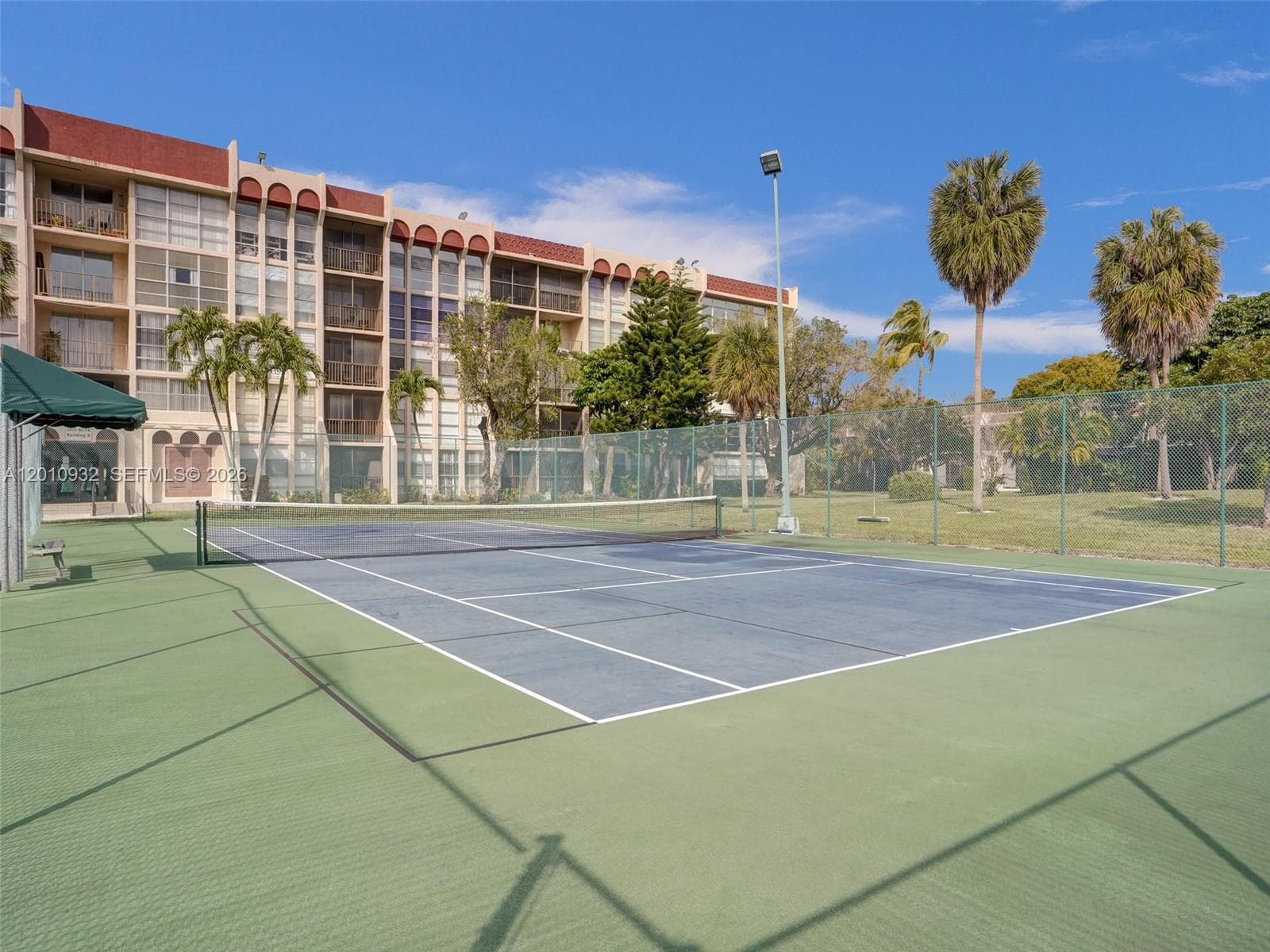 DESOTO PARK NORTH CONDO · #419 in Hallandale Beach - Photo 28