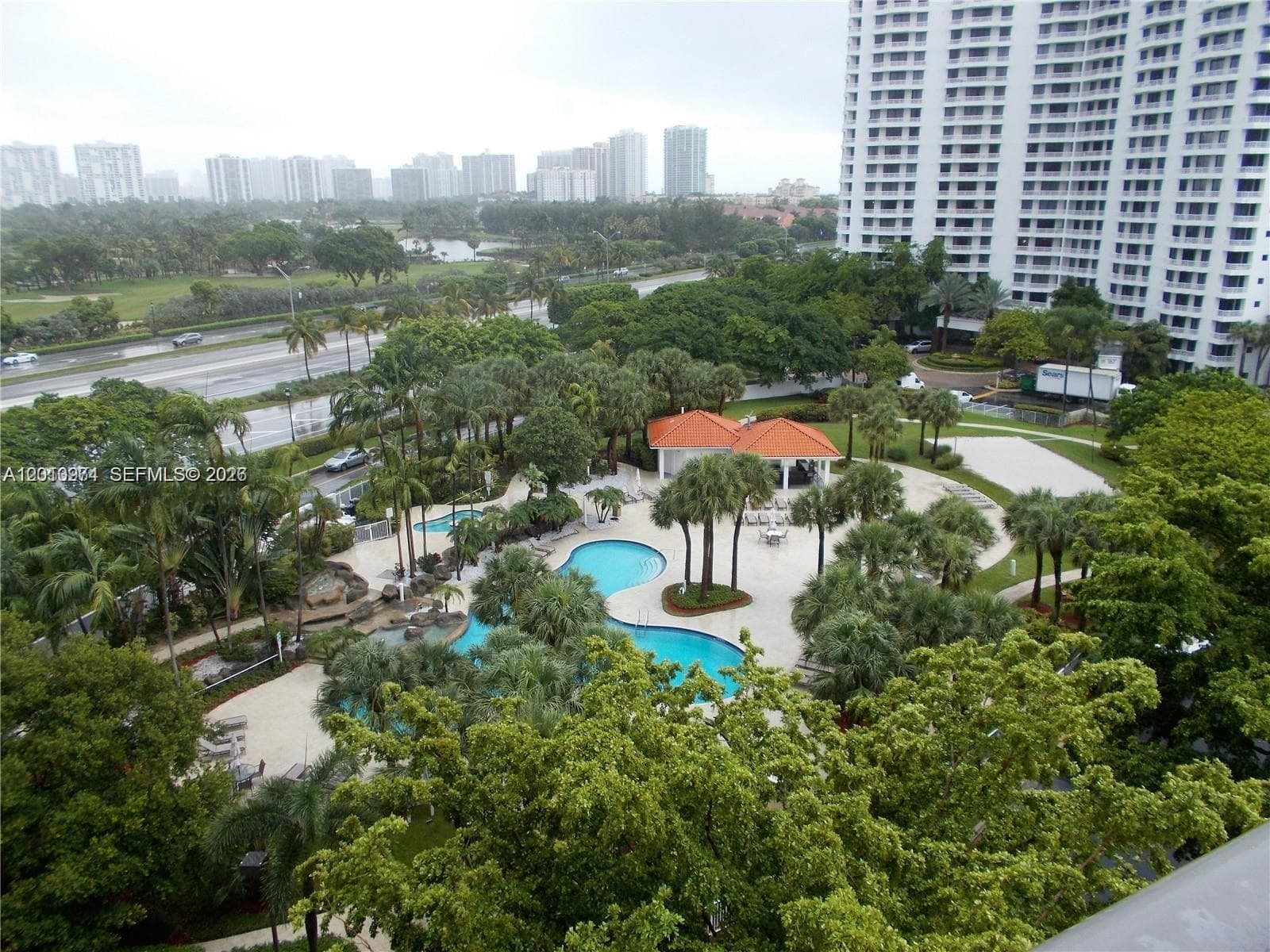 PARC CENTRAL SOUTH · #912 in Aventura - Photo 16