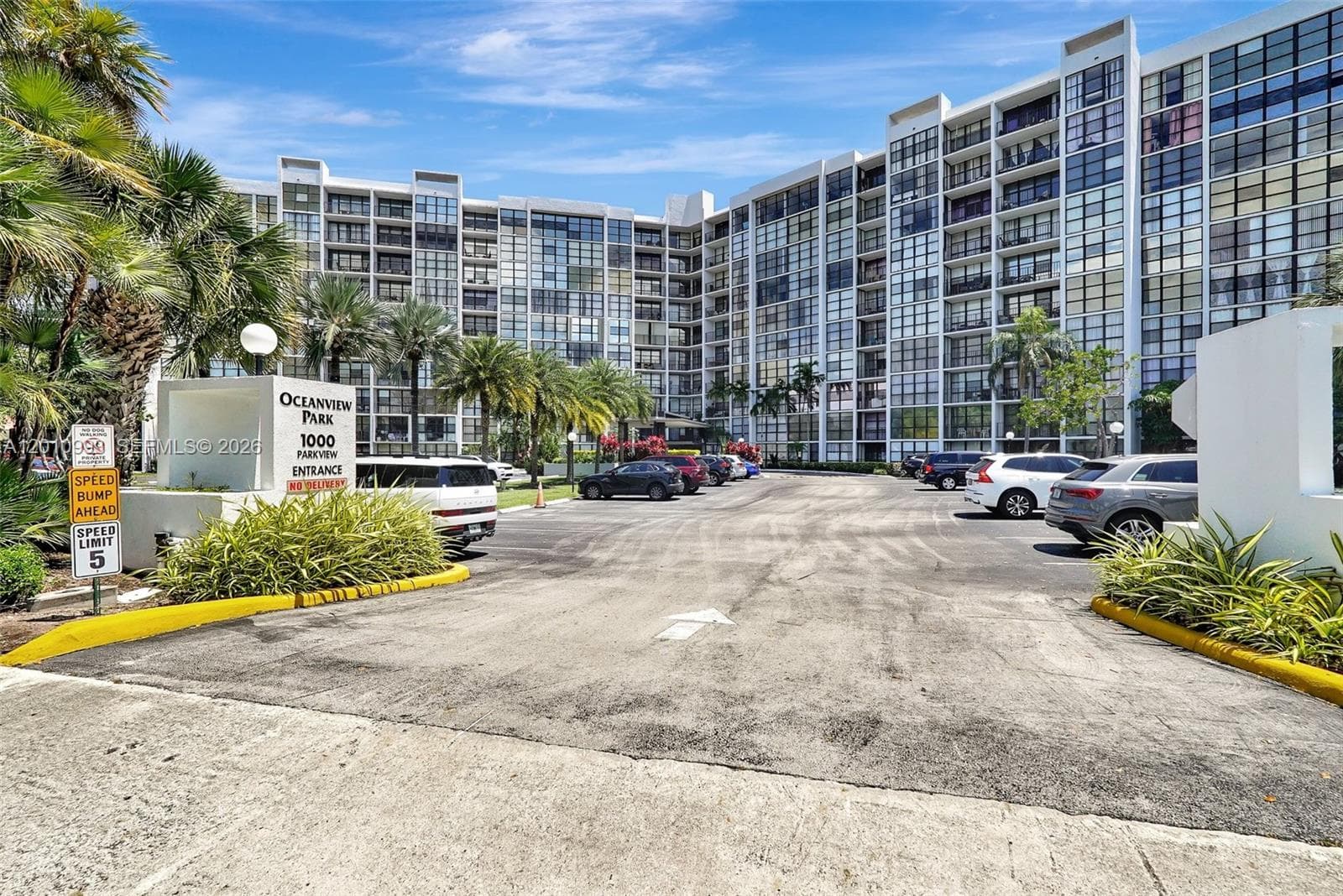 OCEANVIEW PARK CONDO · #104 in Hallandale Beach - Photo 26