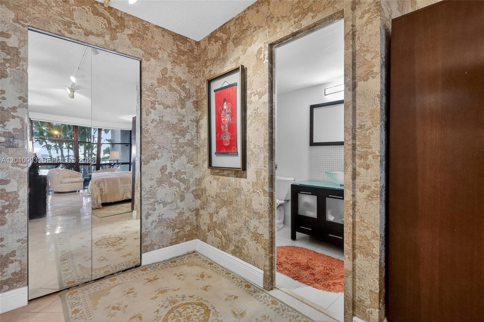 OCEANVIEW PARK CONDO · #104 in Hallandale Beach - Photo 32