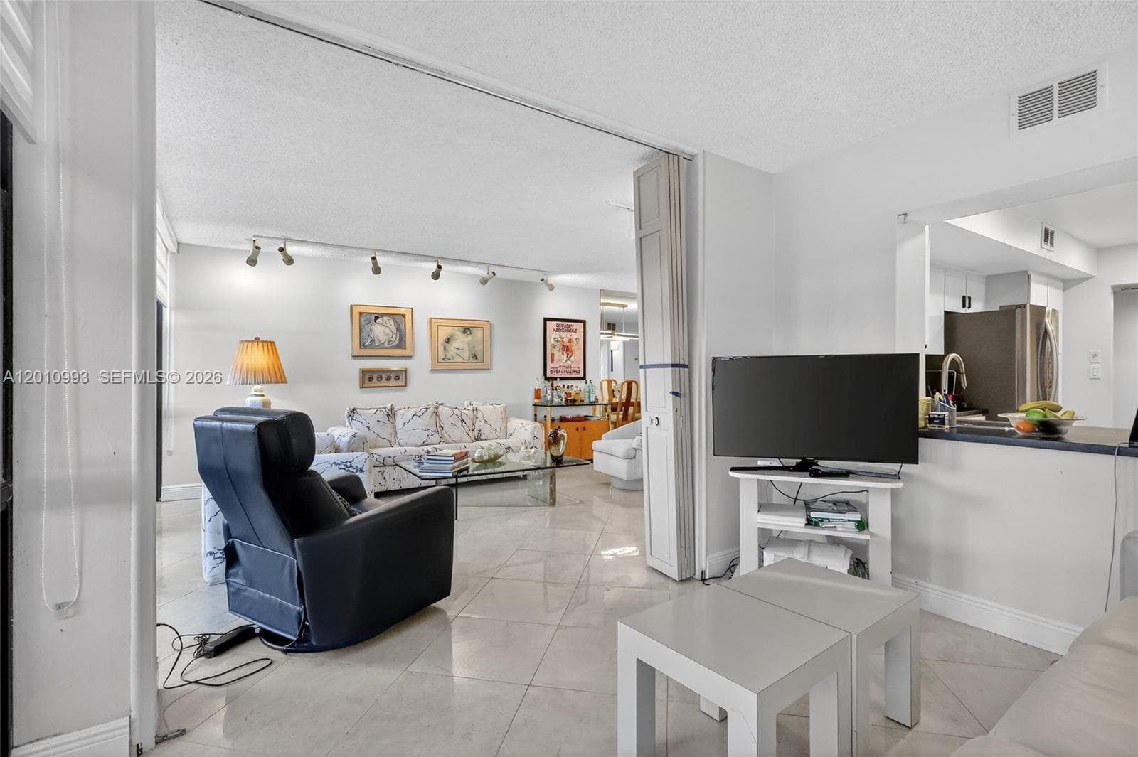 OCEANVIEW PARK CONDO · #104 in Hallandale Beach - Photo 20