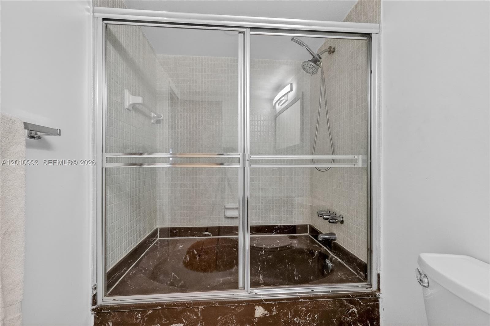 OCEANVIEW PARK CONDO · #104 in Hallandale Beach - Photo 40