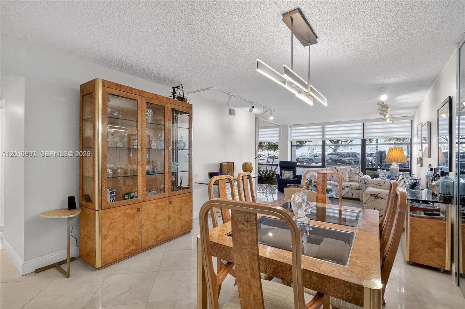 OCEANVIEW PARK CONDO · #104 in Hallandale Beach - Photo 8