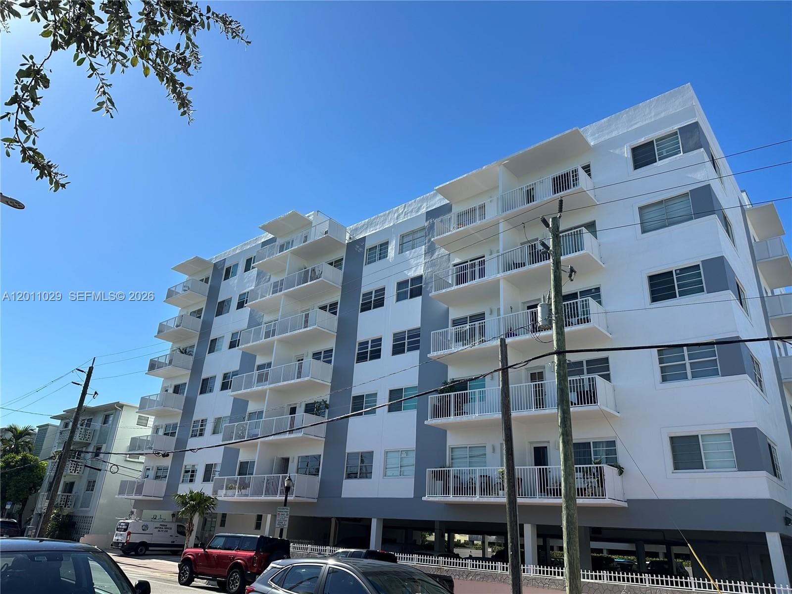 The Apollo Condominium In · #4E in Miami Beach - Photo 17