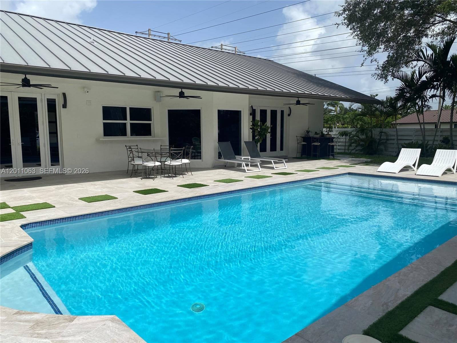 13255 SW 106th Ave photo 4