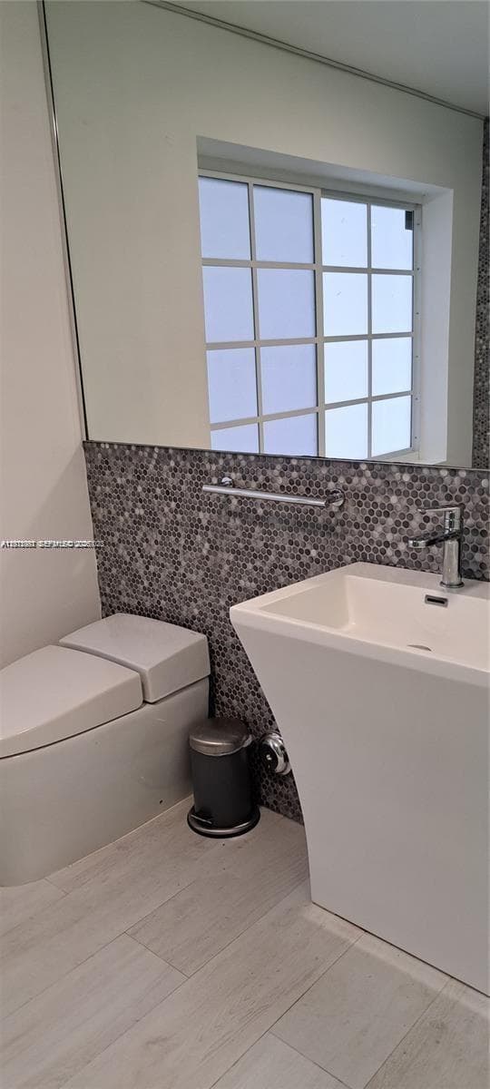 YUBA CONDO · #101 in Miami Beach - Photo 13