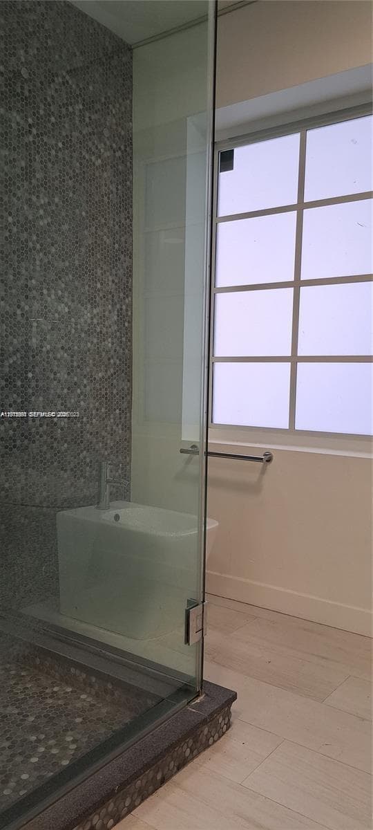YUBA CONDO · #101 in Miami Beach - Photo 14