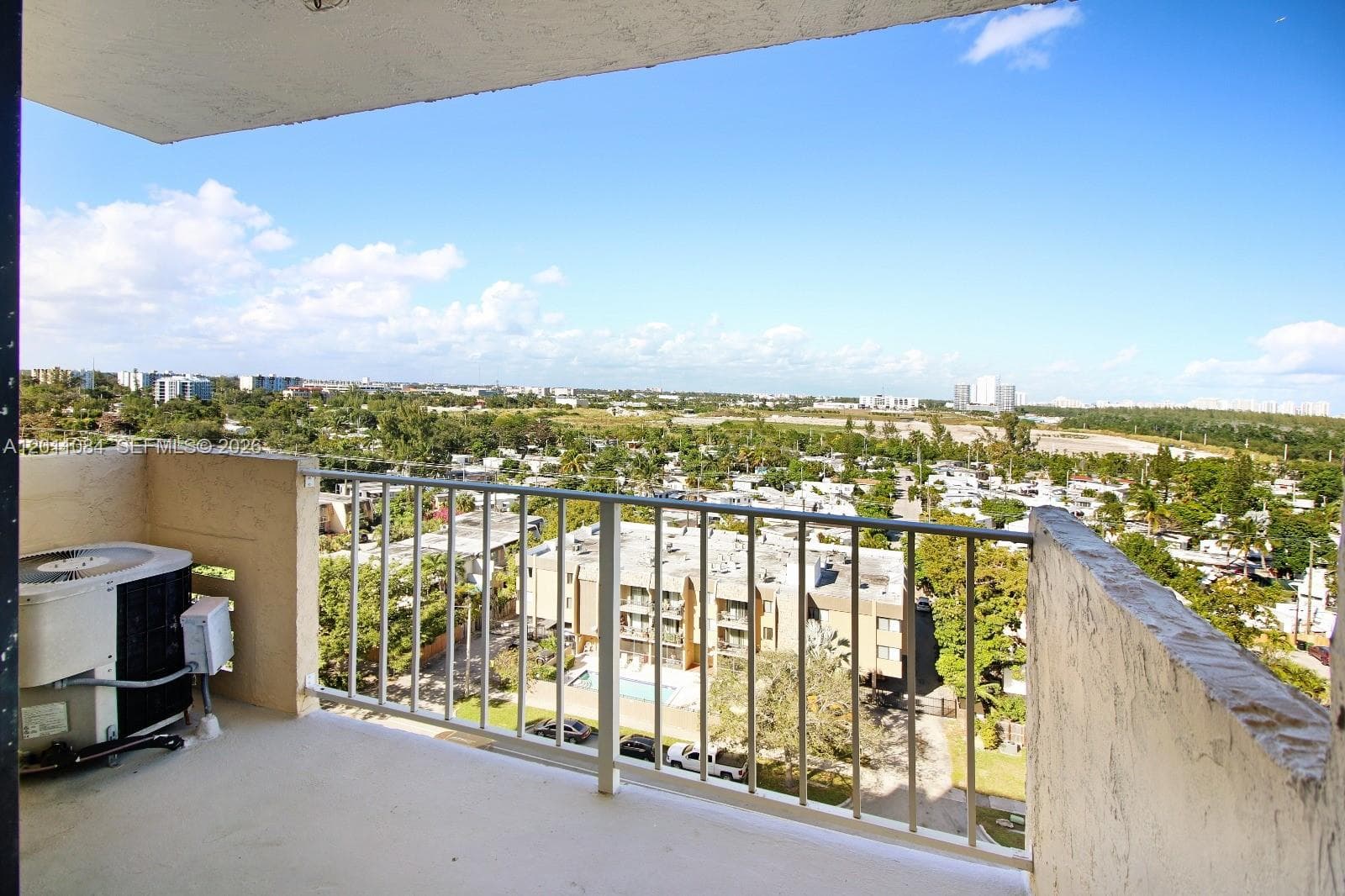 VECINO DEL MAR CONDO · #1111 in North Miami - Photo 7