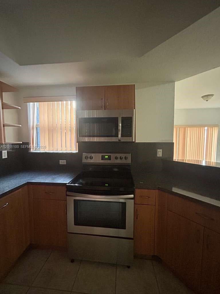 760 SW 6th Ct #. photo 3