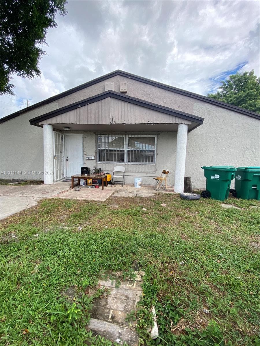 3956 NW 182nd Ln photo 1