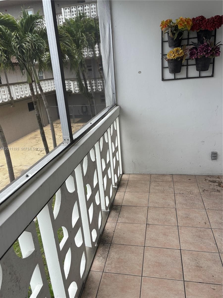 TURF CONDO · #201 in Hallandale Beach - Photo 13