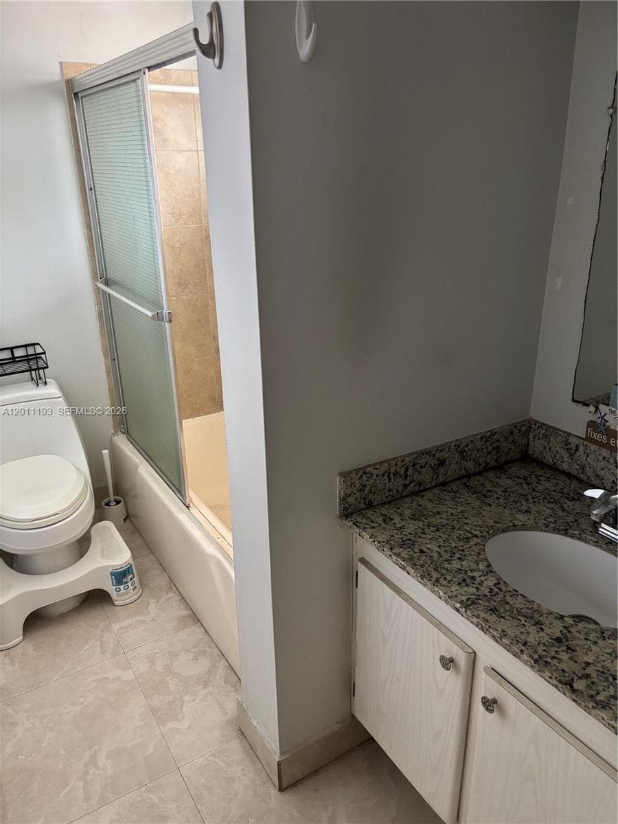TURF CONDO · #201 in Hallandale Beach - Photo 9