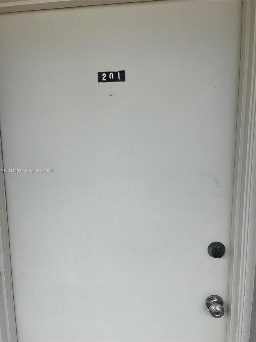 TURF CONDO · #201 in Hallandale Beach - Photo 15