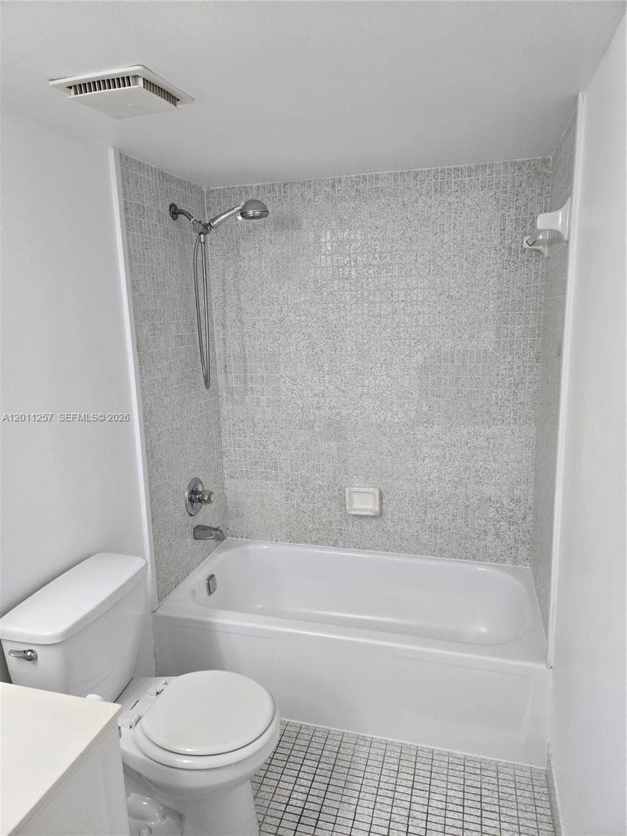 2nd Bathroom