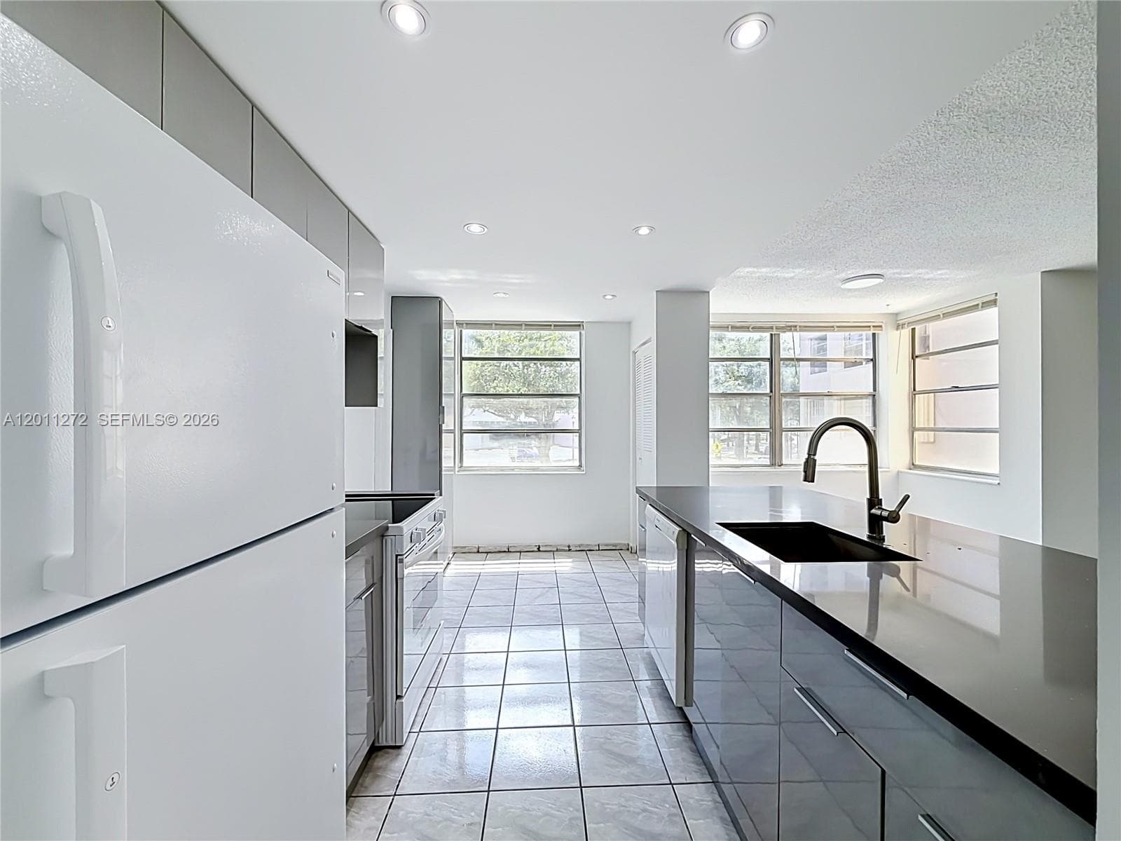 Three Seasons No. 2 · #206 in North Miami Beach - Photo 4