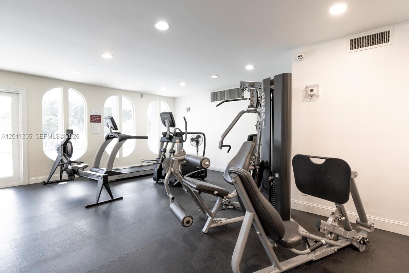 Fairways Riviera · #204 in Hallandale Beach - Photo 23