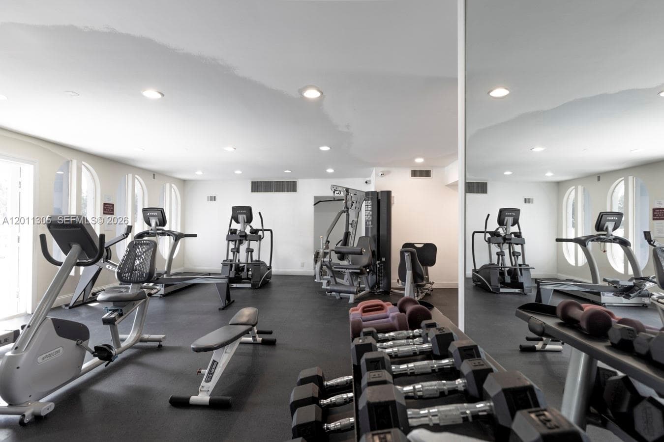 Fairways Riviera · #204 in Hallandale Beach - Photo 24