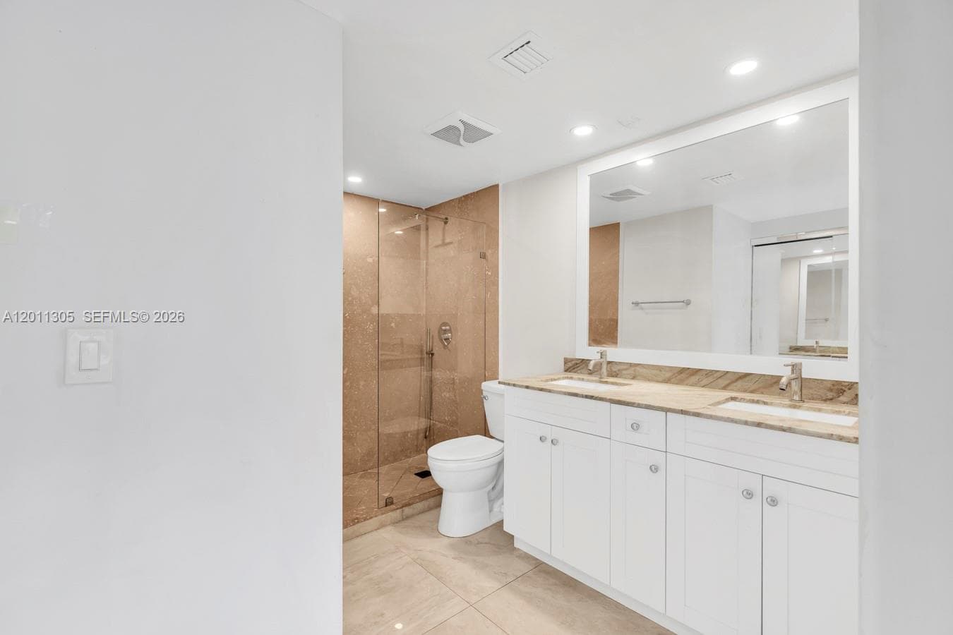 Fairways Riviera · #204 in Hallandale Beach - Photo 15
