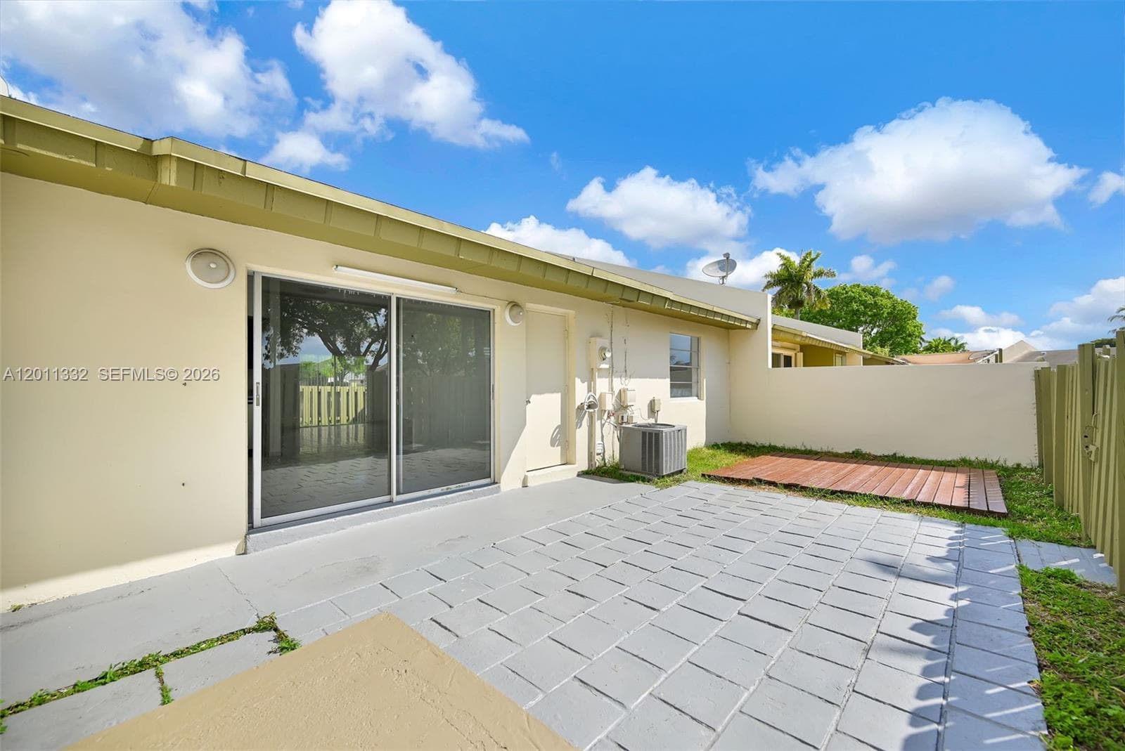 12438 SW 115th Ter photo 23
